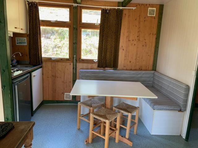 La Colline Aux Chalets, Jaccuzi, Sauna Saint-Chamarand Eksteriør billede